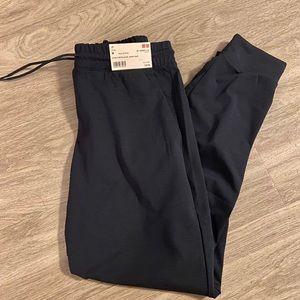 NWT UNIQLO Men Dry-Ex Ultra Stretch Active Pants